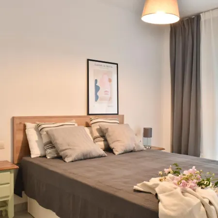 Dona Tori アパート *