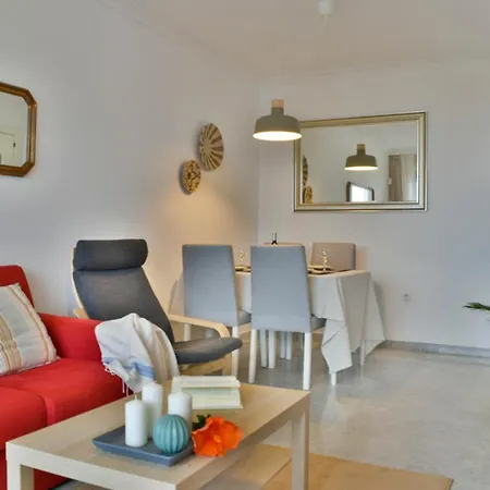 アパート Dona Tori